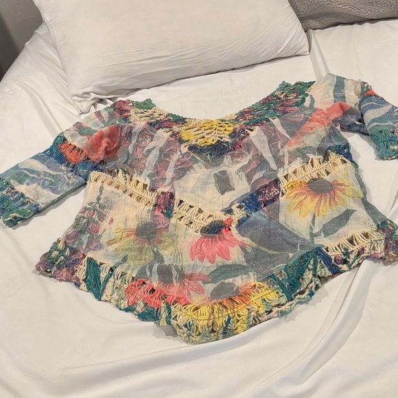 Dor Dor Tops - Colorful Floral Crochet Blouse